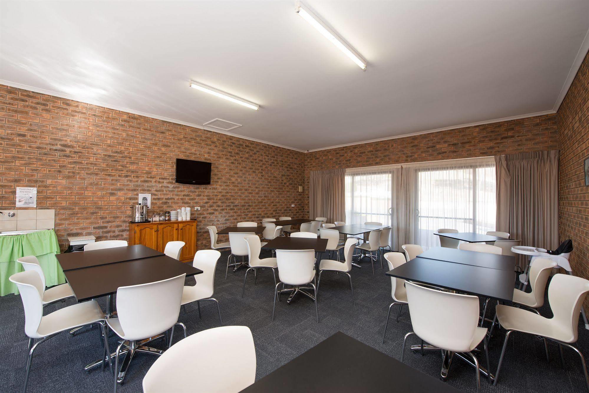Hume Country Motor Inn Albury Dış mekan fotoğraf