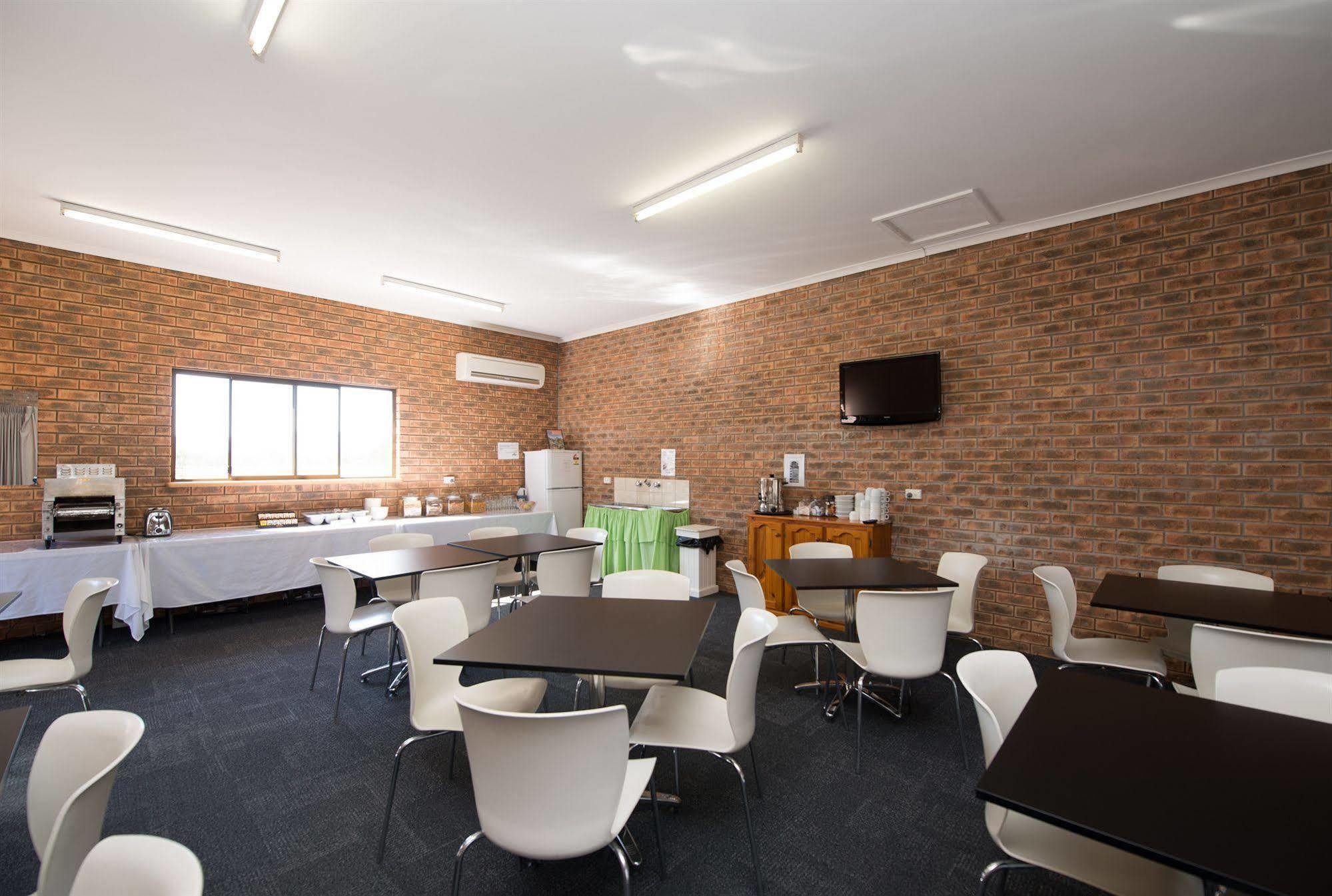 Hume Country Motor Inn Albury Dış mekan fotoğraf
